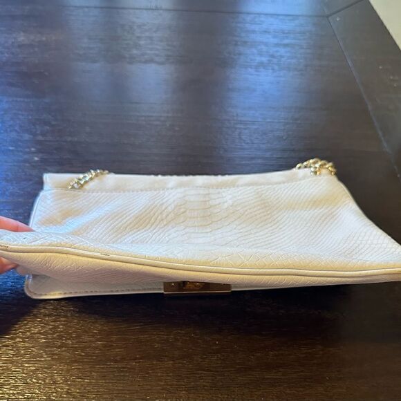 Michael Kors Cream Envelope Bag - Picture 6 of 10